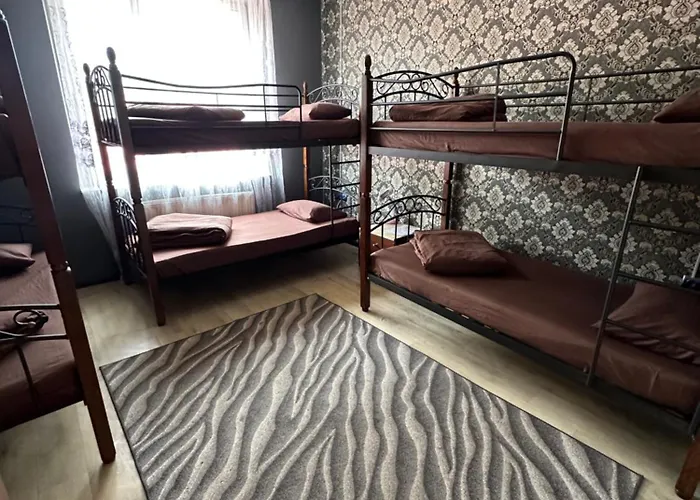 Welcome 24 Hostel *